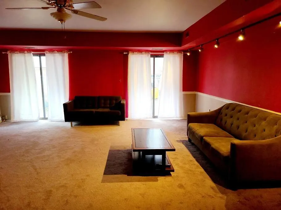 Appartement Spacious 3 Level Condo/Townhouse, Free Parking. New York