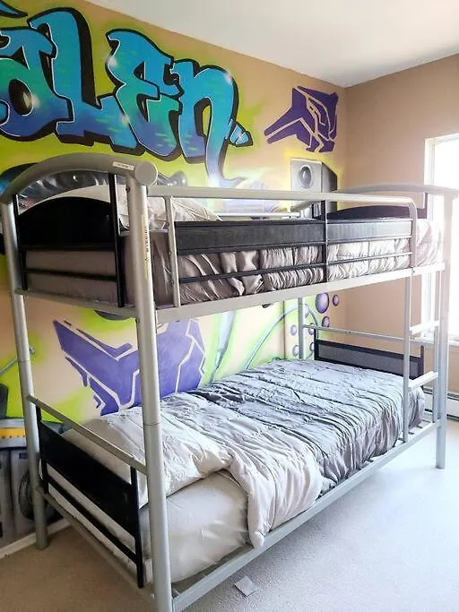 Spacious 3 Level Condo/Townhouse, Free Parking. ニューヨーク 0*,