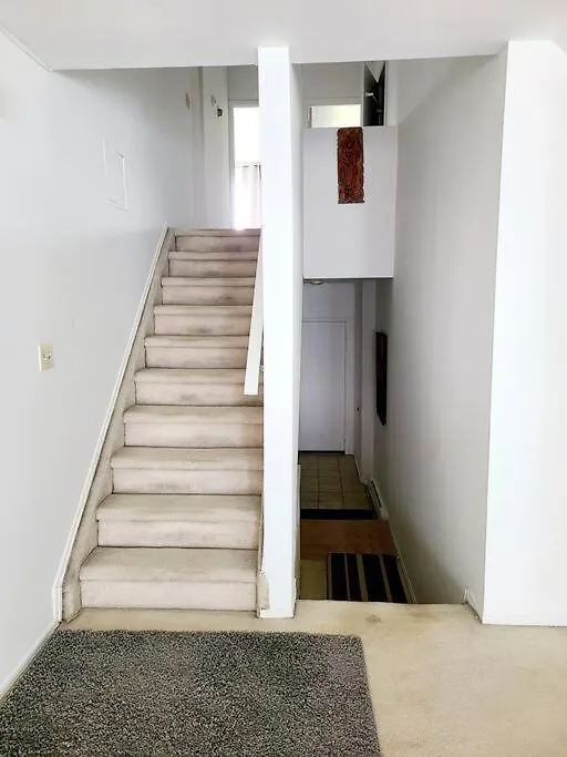 דירה ניו יורק Spacious 3 Level Condo/Townhouse, Free Parking.